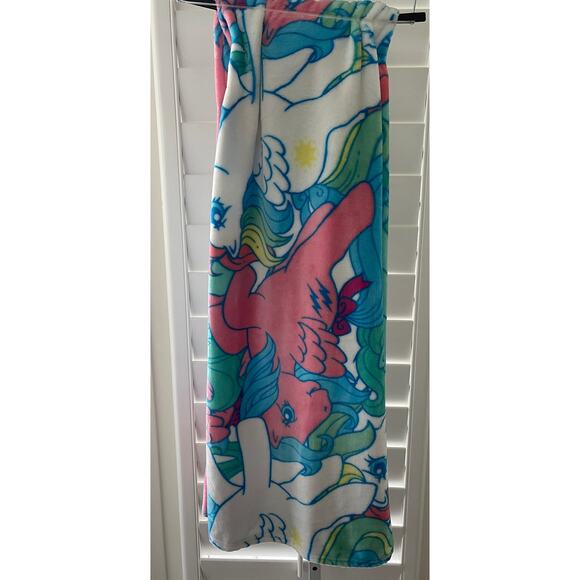 My Little Pony Soft Plush Silk Touch Throw Blanket 50 x 70 Rainbow Multicolor - Picture 3 of 7